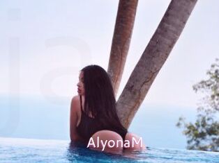 AlyonaM