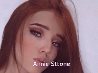 Annie_Sttone