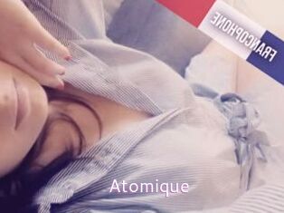 Atomique