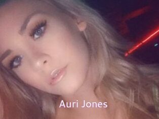 Auri_Jones