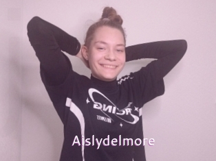 Aislydelmore