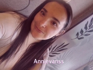 Annievanss