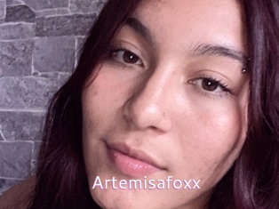 Artemisafoxx