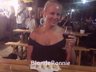 BlondeRonnie