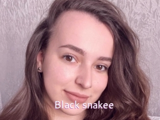 Black_snakee