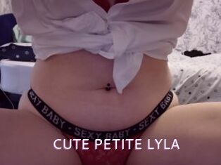 CUTE_PETITE_LYLA