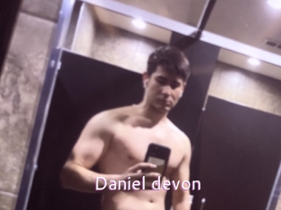 Daniel_devon