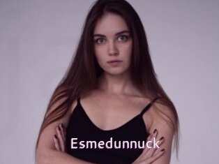 Esmedunnuck