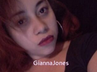 Gianna_Jones