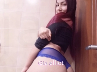 Gia_elliot