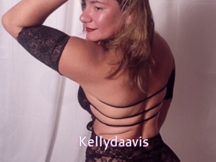 Kellydaavis