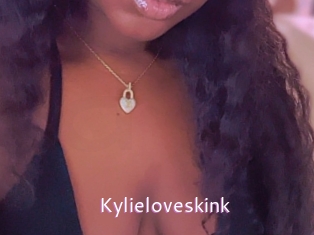 Kylieloveskink