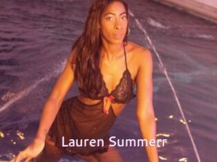 Lauren_Summerr