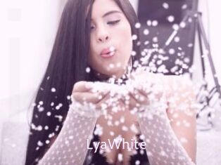 LyaWhite