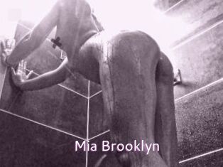 Mia_Brooklyn