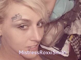 MistressRoxxiSmith