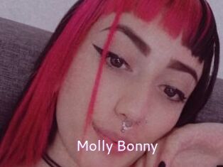 Molly_Bonny