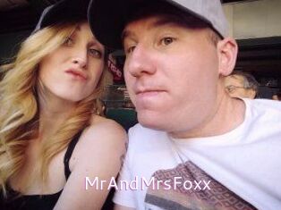 MrAndMrs_Foxx