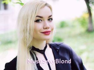 MusaSexyBlond