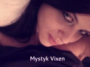 Mystyk_Vixen