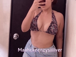 Maahckeenzysiiilver