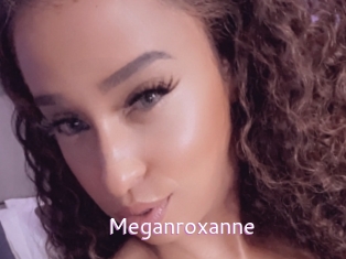 Meganroxanne