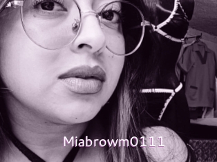 Miabrowm0111