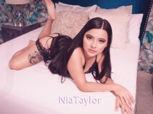 NiaTaylor