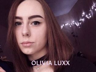 OLIVIA_LUXX