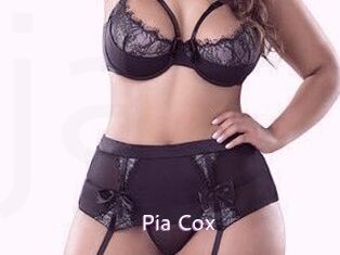 Pia_Cox