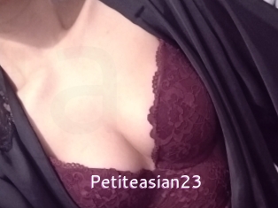 Petiteasian23