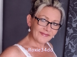 Roxie34dd