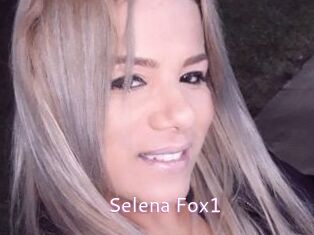 Selena_Fox1