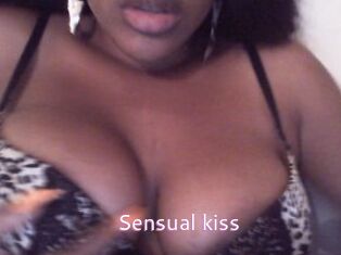 Sensual_kiss