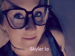 Skyler_lo