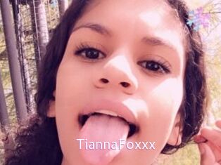 TiannaFoxxx