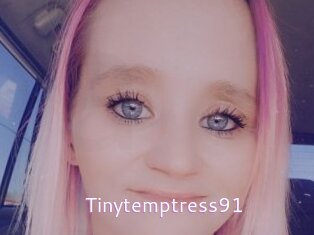 Tinytemptress91