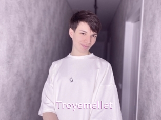 Troyemellet