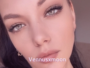 Vennusxmoon