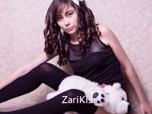 ZariKiss